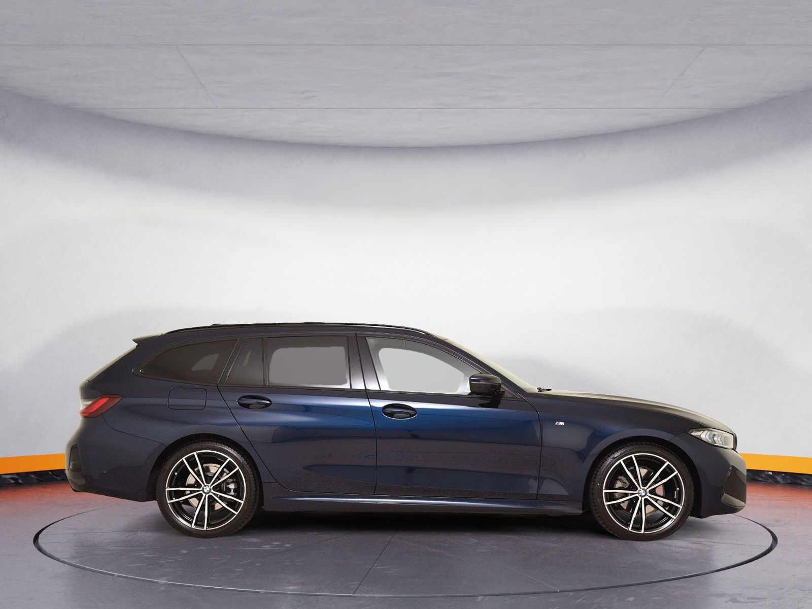 BMW 320d Touring xDrive M Sport - Samsaru's Car Outlet