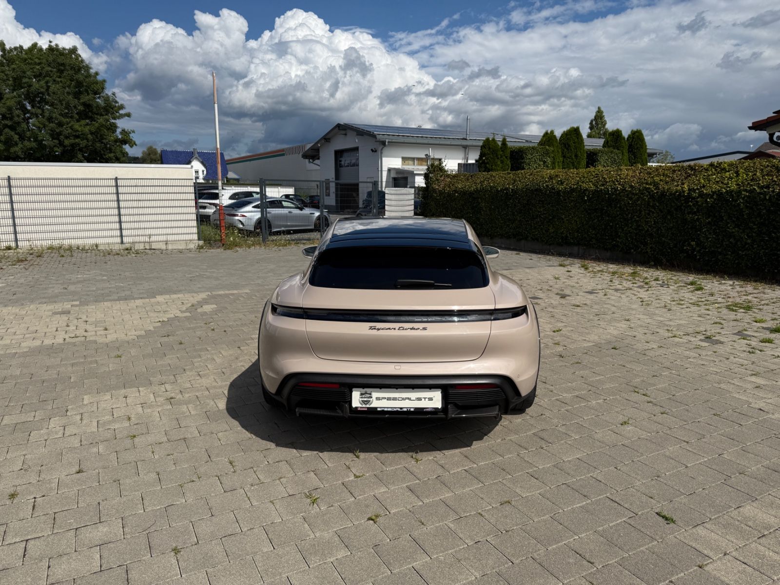 Porsche Taycan Cross Turismo Turbo S Exclusiv Manufaktur