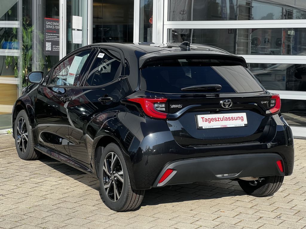 Toyota Yaris Hybrid 116 1.5 VVT-i Teamp.Saftey/ Comfort