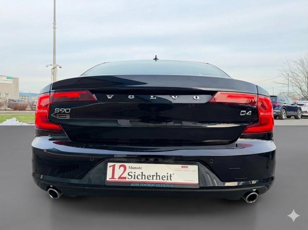 Volvo S90 2.0 D4 Momentum HeadUP 360° Schiebedach