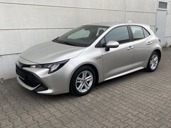 Toyota Corolla 1.8 Hybrid e-CVT Dynamic Plus - Samsaru's Car Outlet
