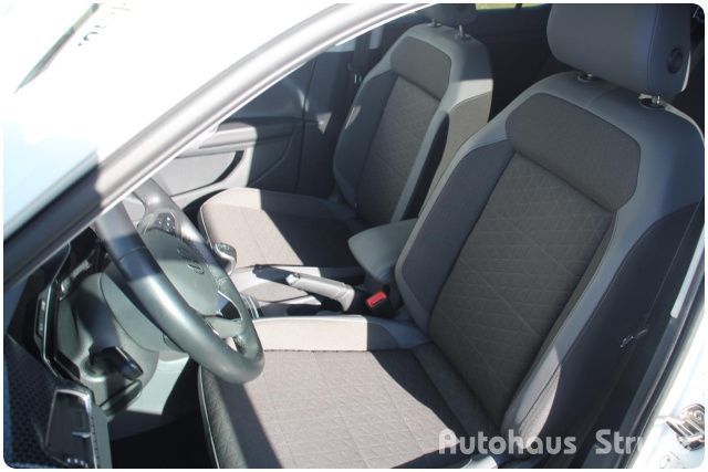 Volkswagen T-Cross Style R-Line - Samsaru's Car Outlet