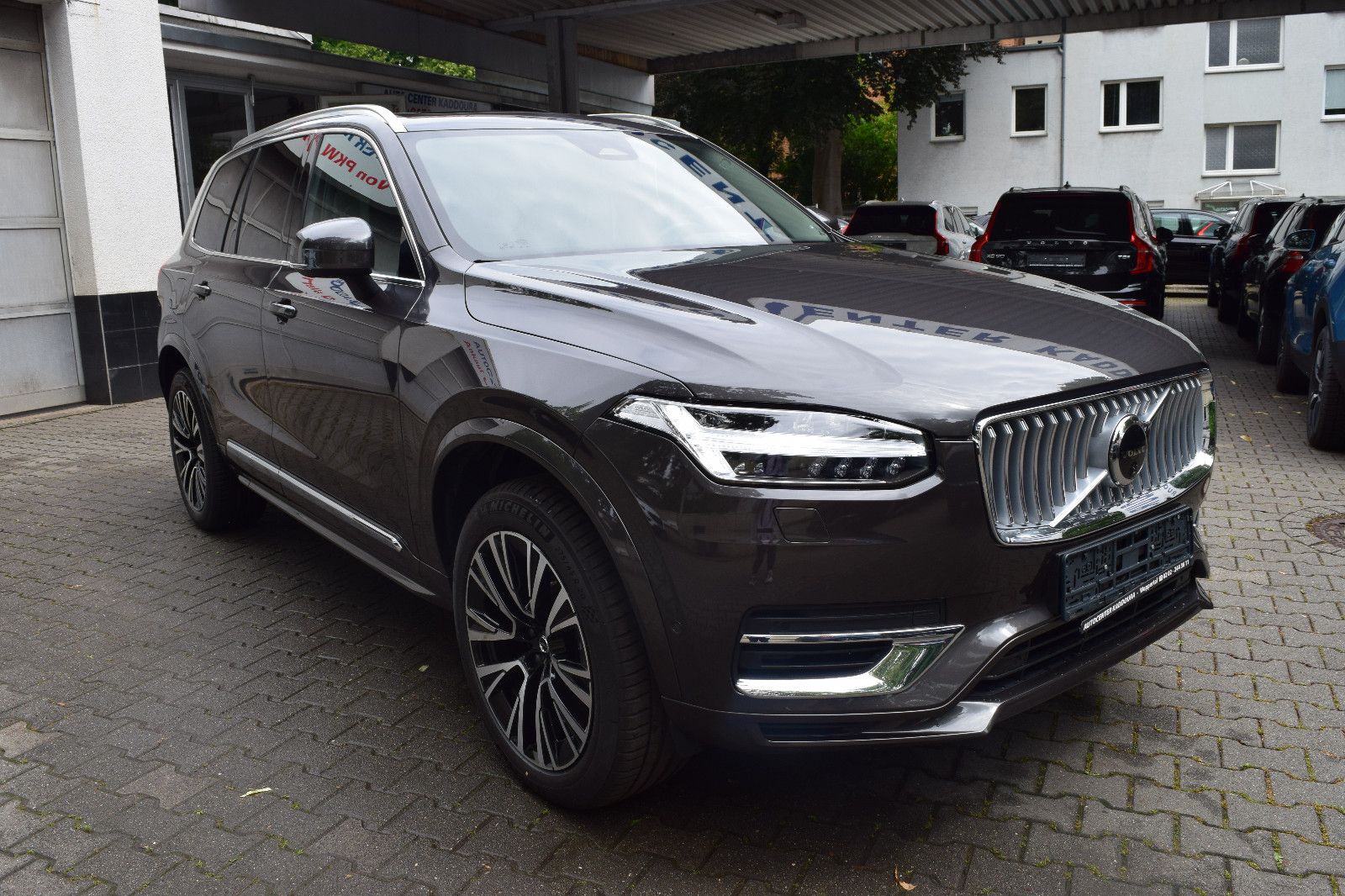 Volvo XC90 T8Plus Bright AWD - Samsaru's Car Outlet
