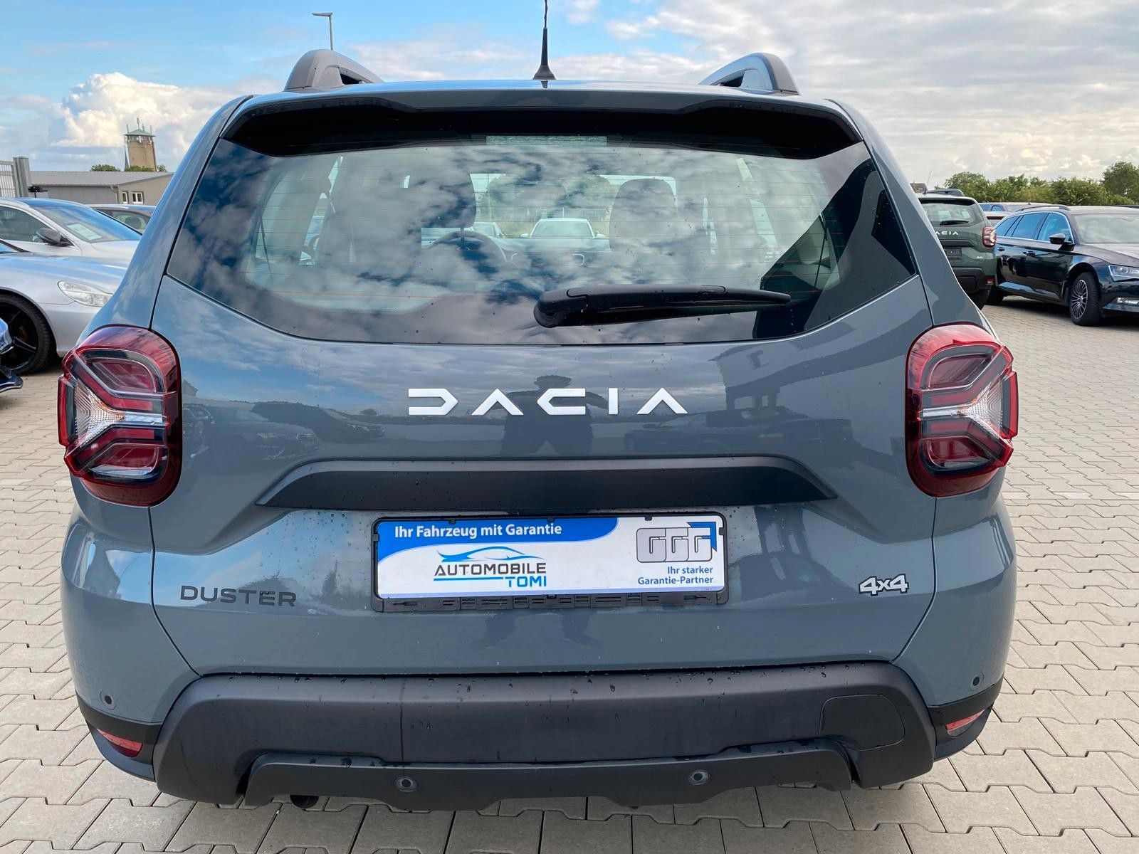 Dacia Duster II Expression 4WD - Samsaru's Car Outlet
