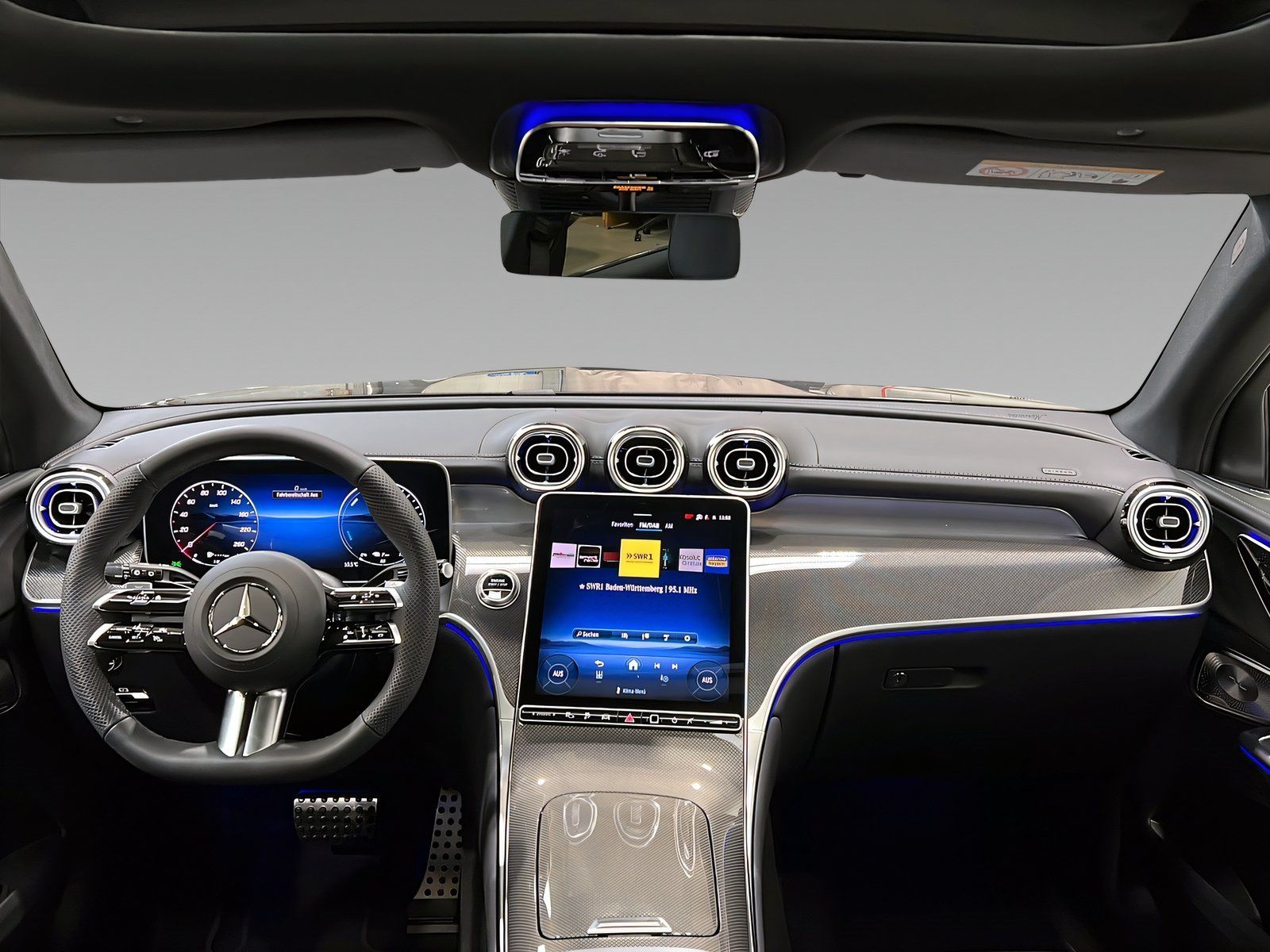 Mercedes-Benz GLC 300 de 4M AMG+DISTR+Burme+Memo+Pano+AHK+360