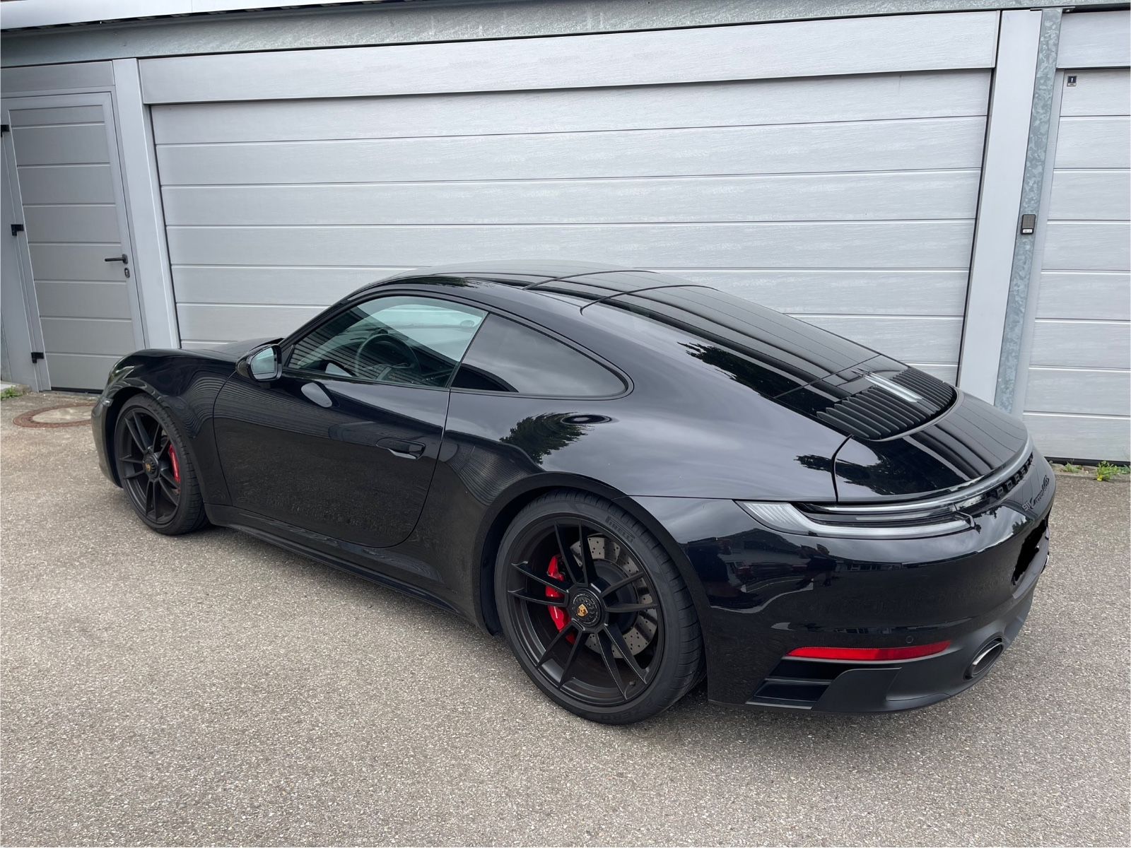 Porsche 992 4 GTS Coupe - Samsaru's Car Outlet