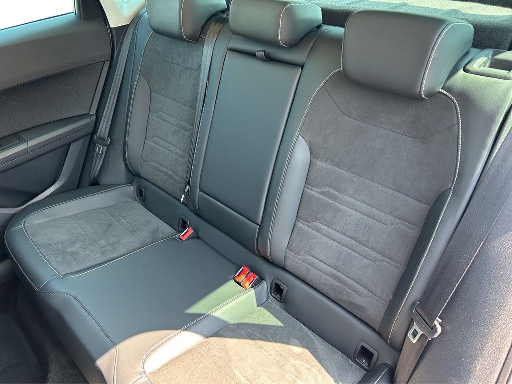 Seat Ateca 2.0 TDI DSG 4Drive Xperience STANDH*PANO*A