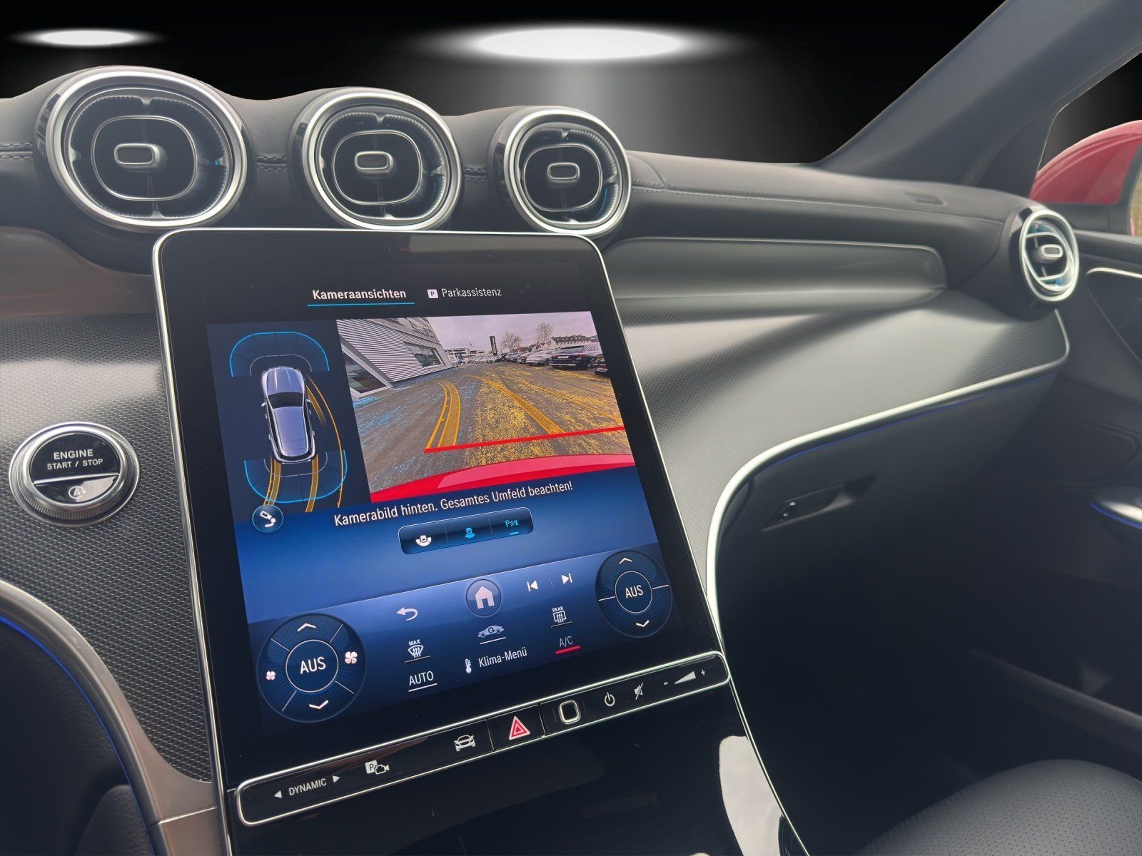 Mercedes-Benz GLC300 AMG Advan DISTRO Pano AHK Masage AIRMATIC