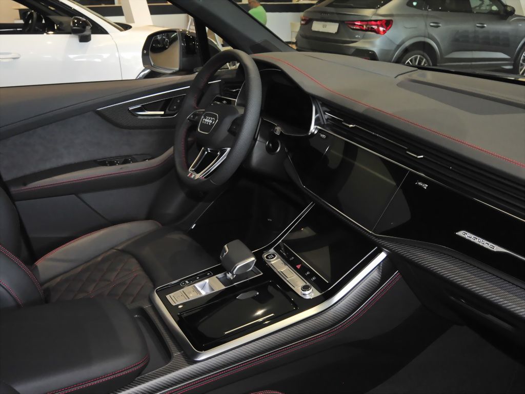 Audi Q7 SUV S line 55 TFSI e quattro Allradlenkung