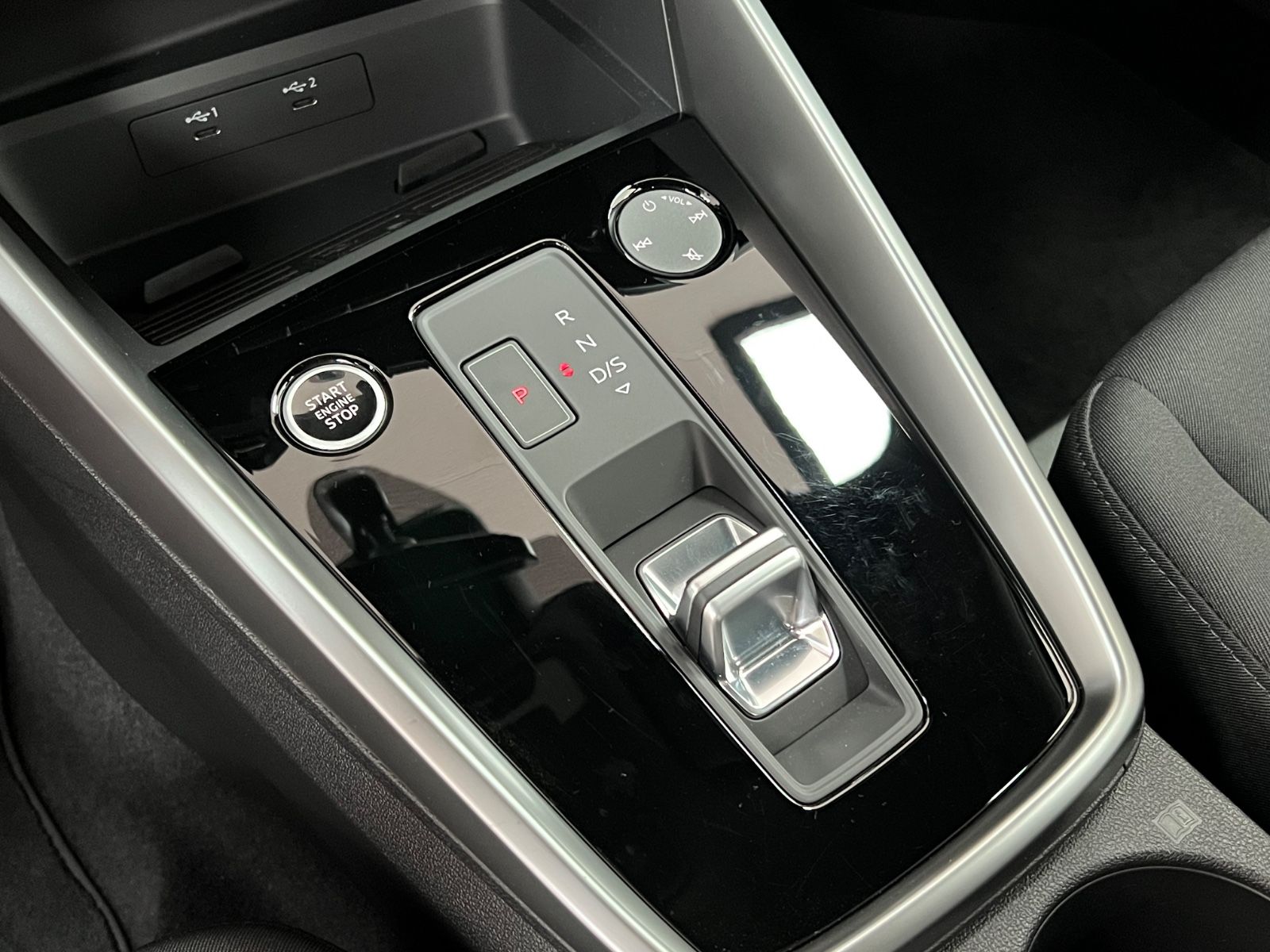 Audi A3 Sportback 35 TFSI - Samsaru's Car Outlet
