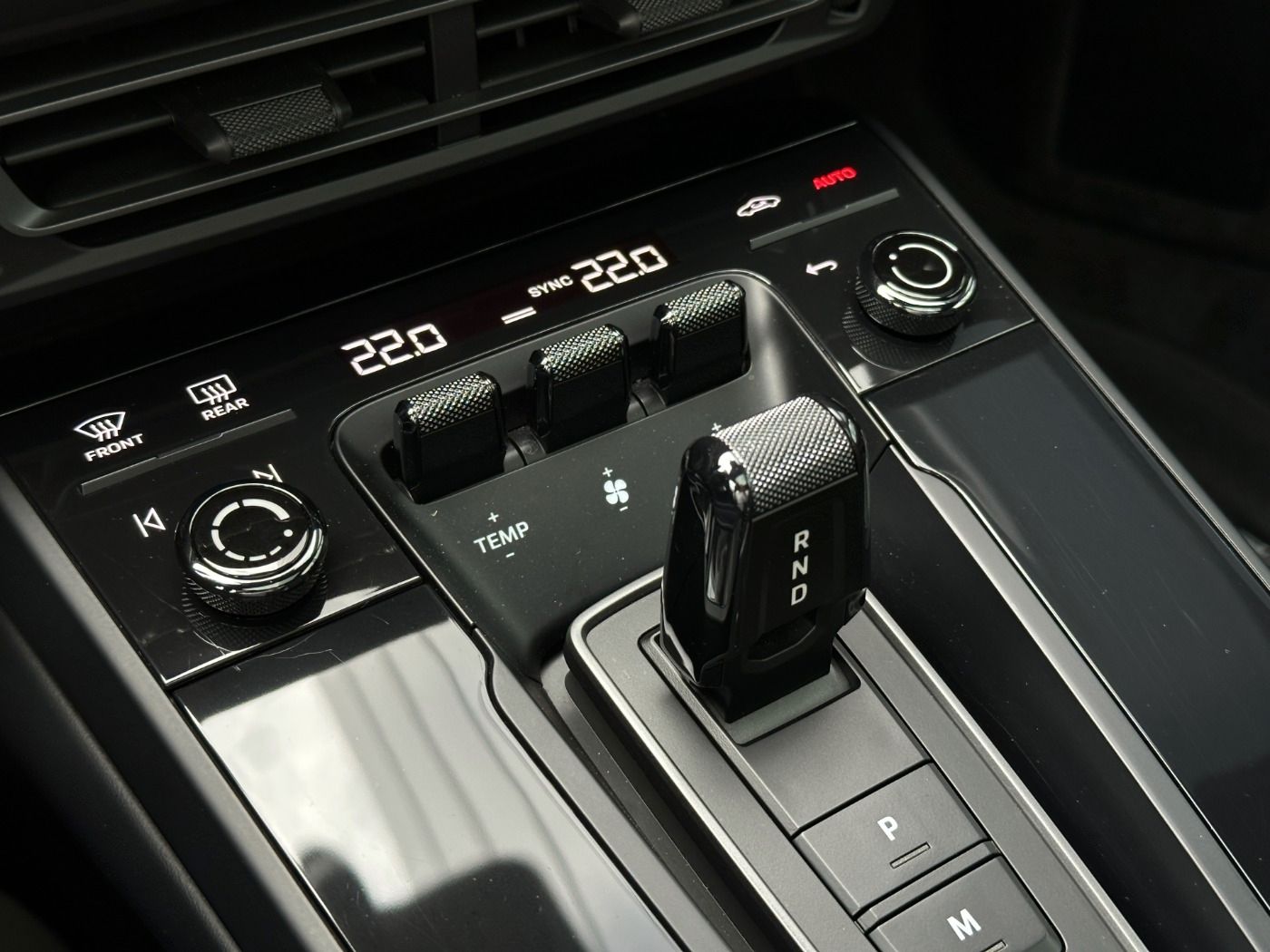Porsche 992 911 Carrera 4 GTS BOSE 360° Sportsitze