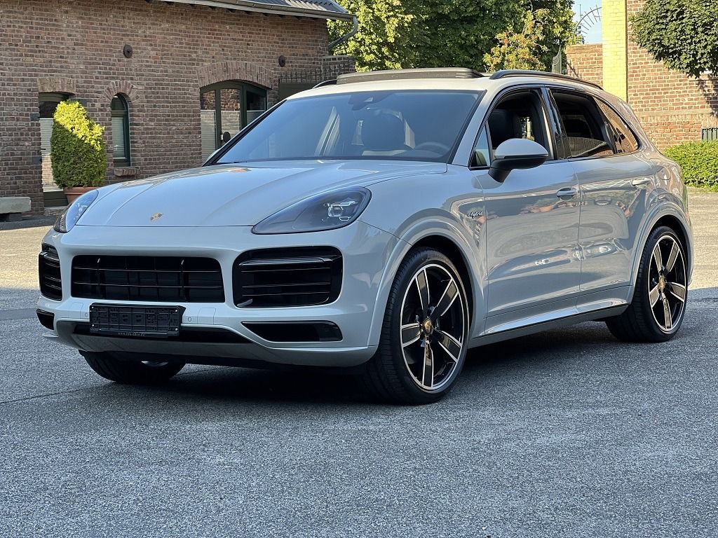 Porsche Cayenne E-Hybrid Platinium Edition H-LENKUNG*MAT