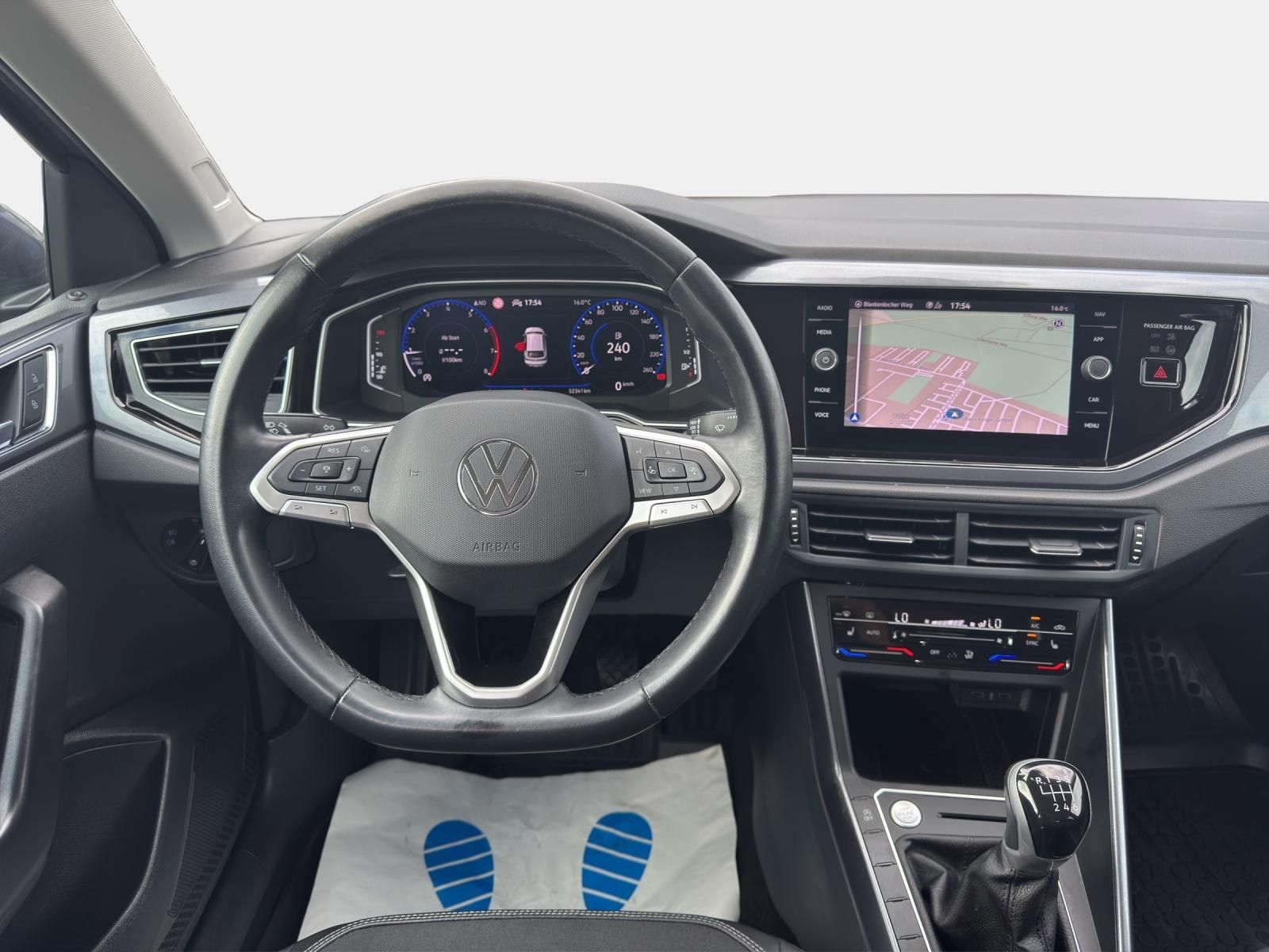 Volkswagen Taigo 1.0 TSI Style - Samsaru's Car Outlet
