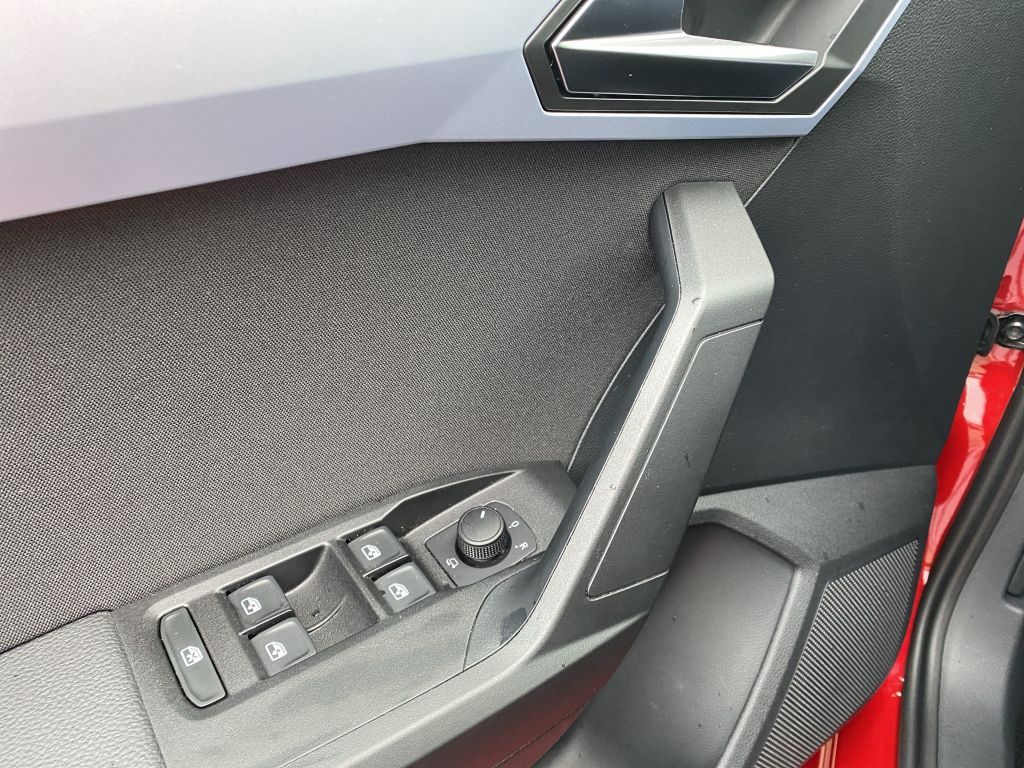 Seat Ibiza 1.0 TSI S&S DSG FR Pro Black Edition - Samsaru's Car Outlet