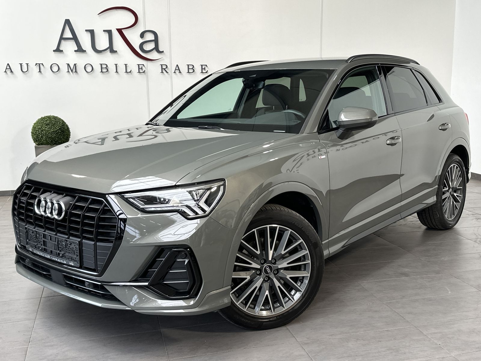 Audi Q3 40 TDI Quattro S-Line - Samsaru's Car Outlet