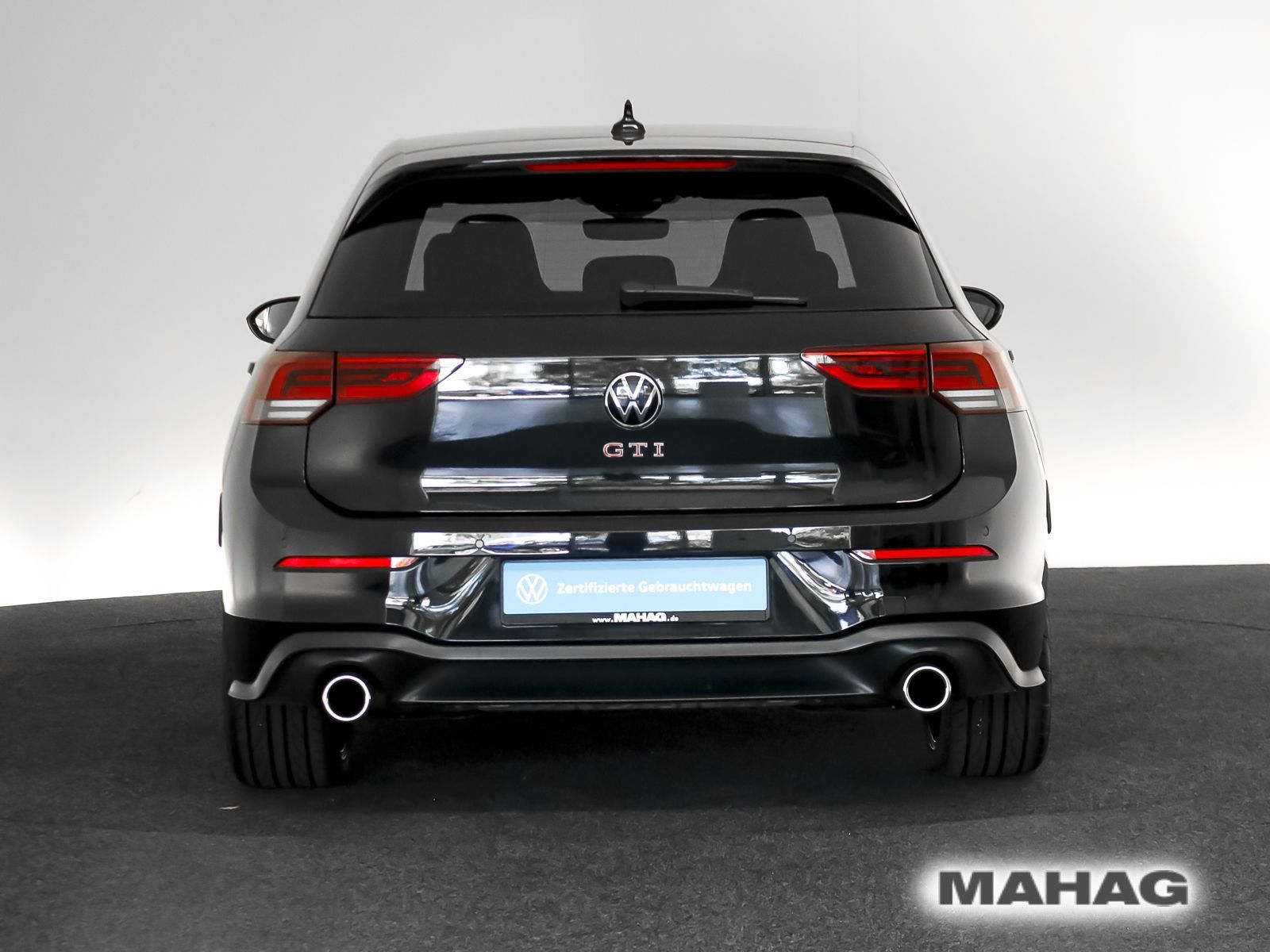Volkswagen Golf GTI 2.0 TSI LEDER LED+ Navi Pano Standhz DC