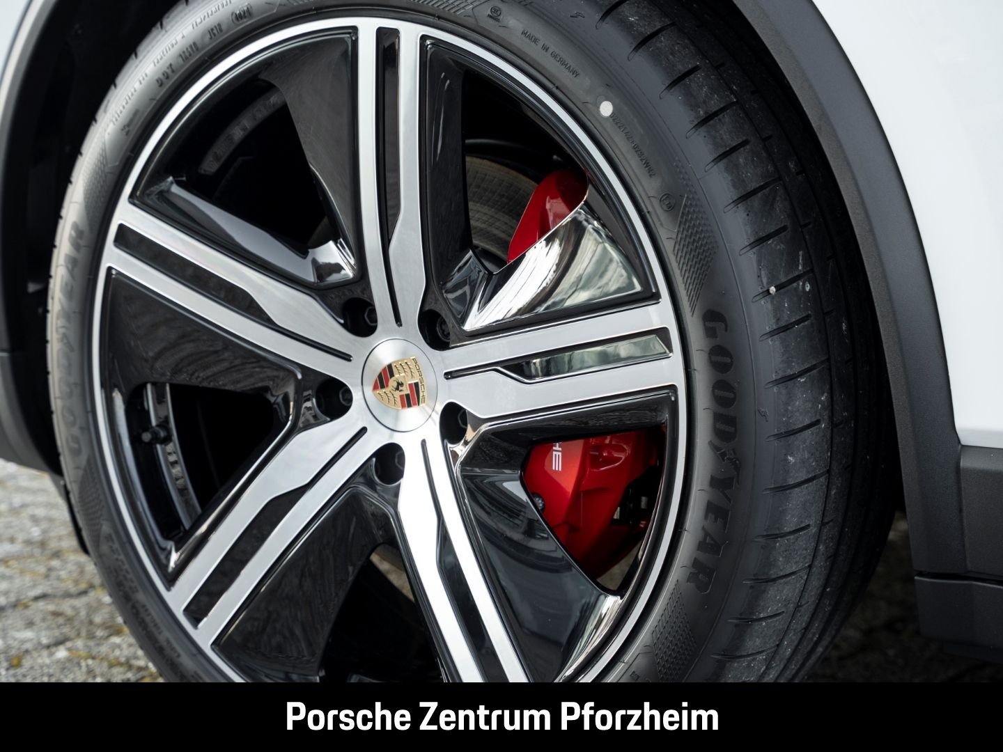 Porsche Macan 4S InnoDrive Surround-View LED-Matrix