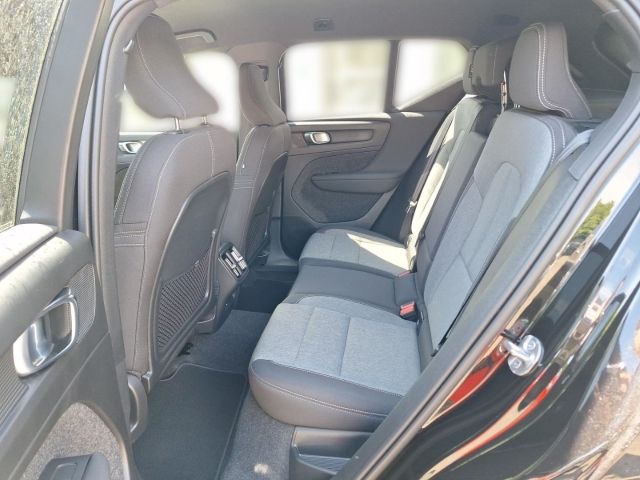 Volvo XC40 2WD B3 EU6d Core AHK Automatik Navigation