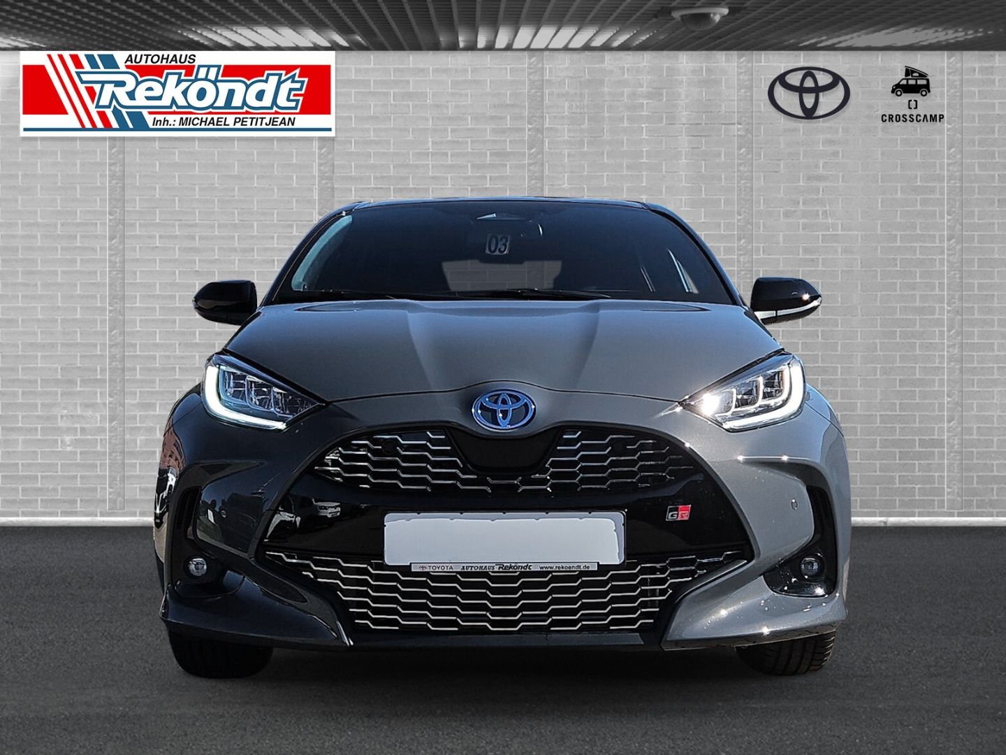 Toyota Yaris Hybrid GR Sport 1.5 Dual-VVT-iE EU6e, SHZ