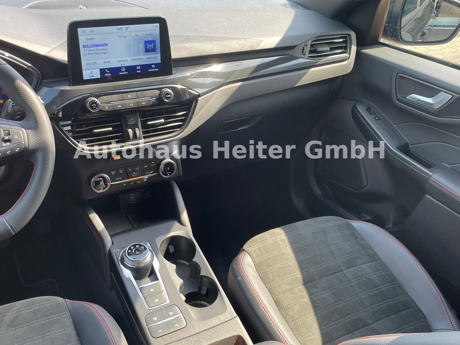 Ford Kuga PHEV ST-Line X - Samsaru's Car Outlet
