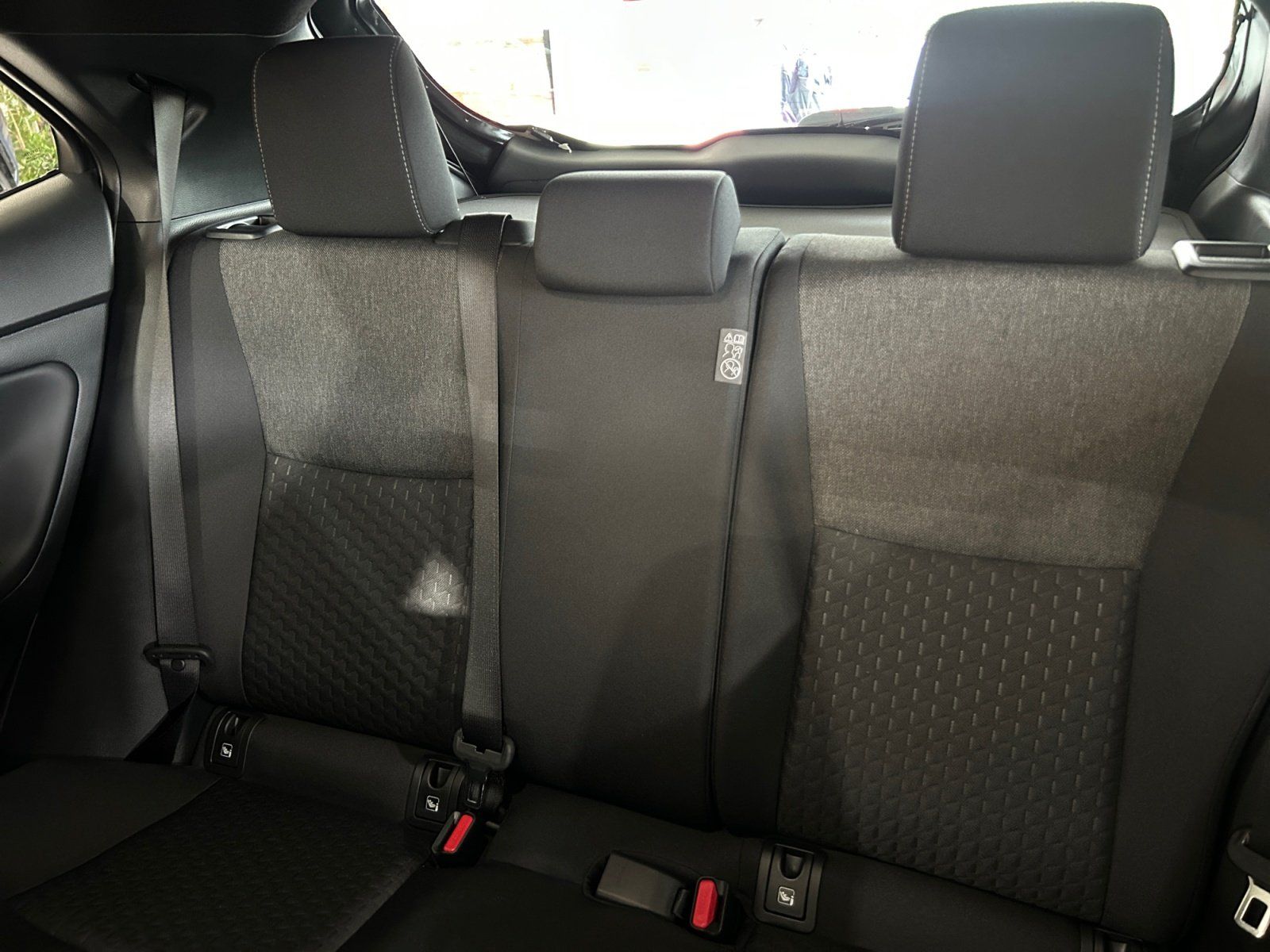 Toyota Yaris Cross 5-Türer Teamplayer 1.5L Hybrid 96 kW