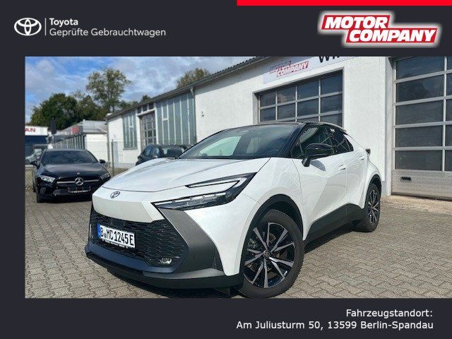 Toyota C-HR 2,0l Plug-In Hybrid 4x2 Black&White