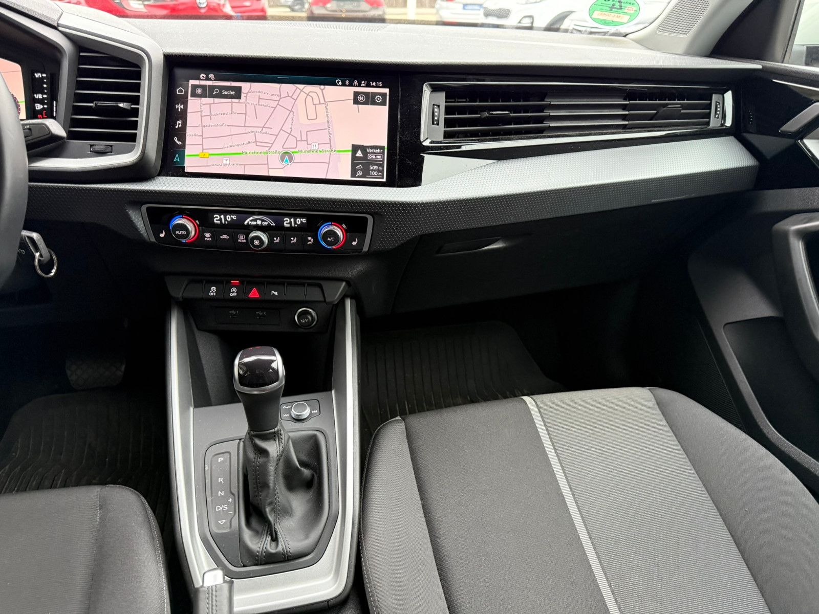 Audi A1 Sportback 25 TFSI advanced - Samsaru's Car Outlet