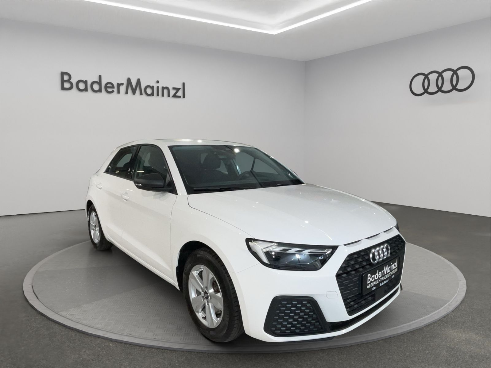 Audi A1 Sportback 30 TFSI S tronic - Samsaru's Car Outlet