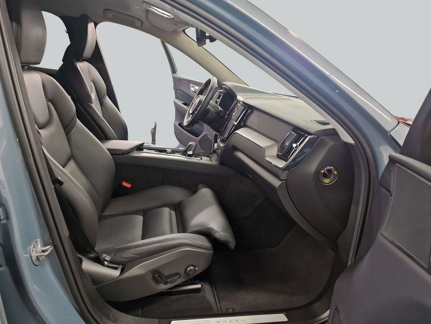 Volvo XC60 B4 B Plus Dark  Licht-Paket*ACC*20 Zoll*AHZ