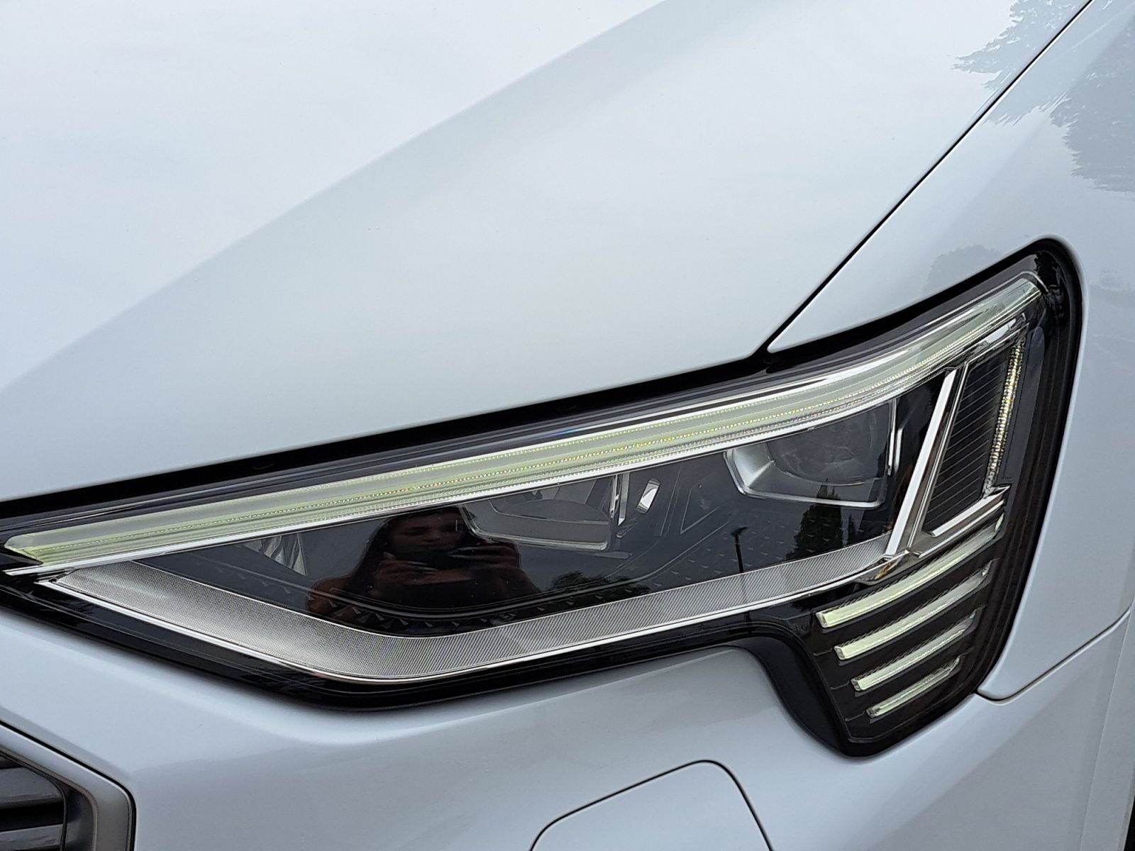 Audi e-tron Sportback 55 quattro S line PANO AHK MMI