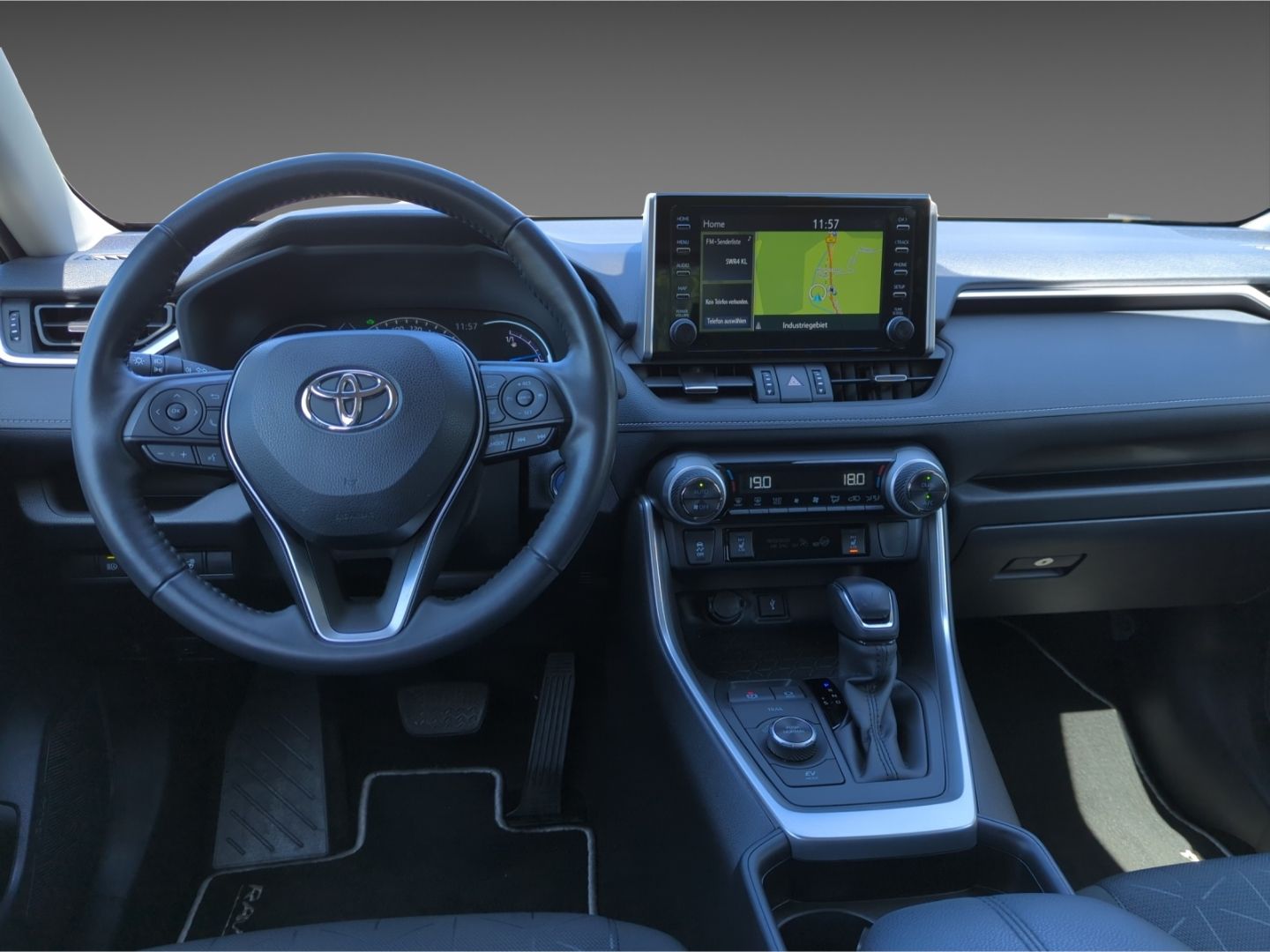 Toyota RAV 4 Hybrid 4x4 - Samsaru's Car Outlet