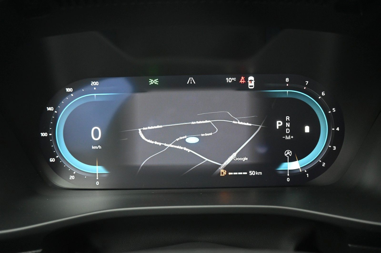 Volvo XC40 B3 DKG Plus Dark*FSHZG*H&K*BLIS*ACC*AHK