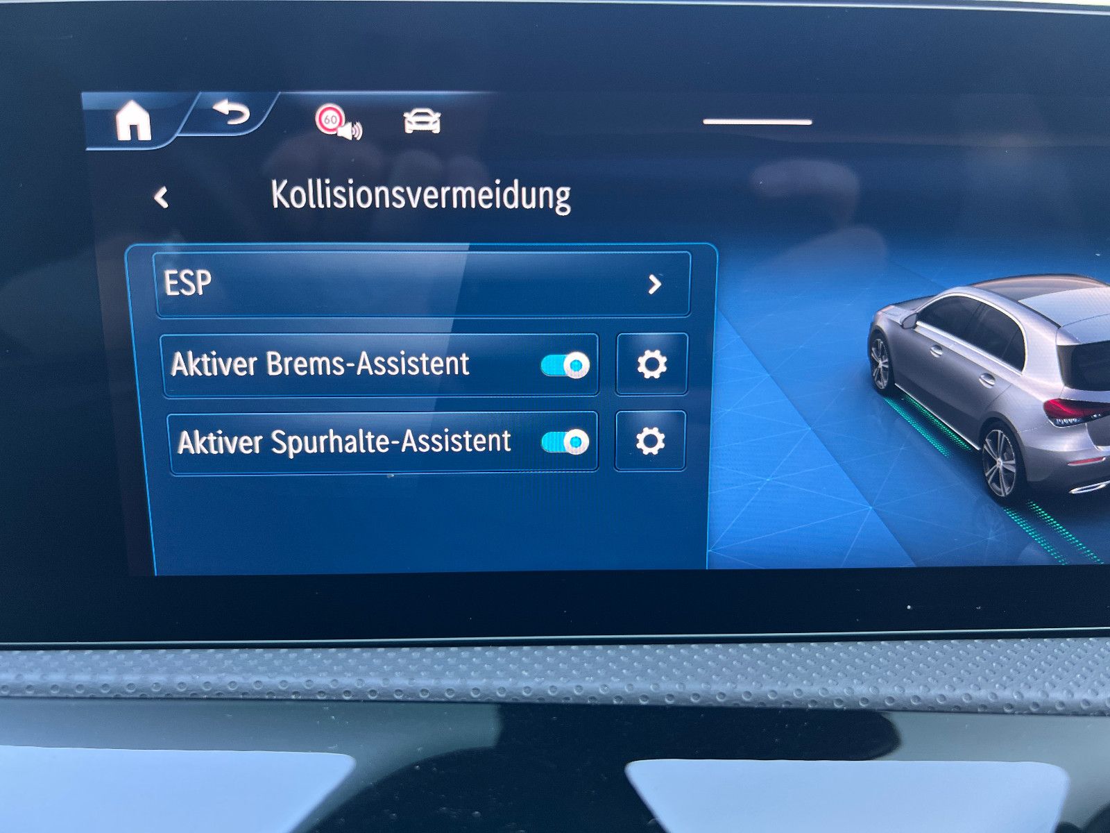 Mercedes-Benz A 180 PROGRESSIVE - Samsaru's Car Outlet