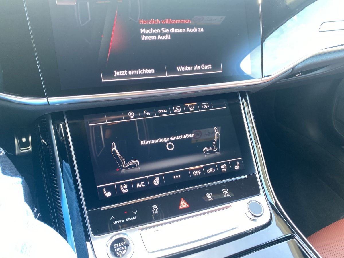 Audi A8 55 TFSI qu. S line - Samsaru's Car Outlet
