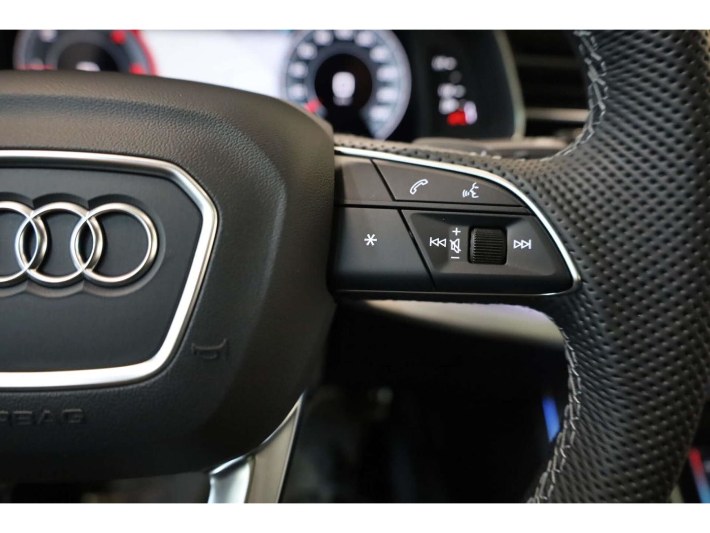 Audi Q7 50 TDI quattro S line