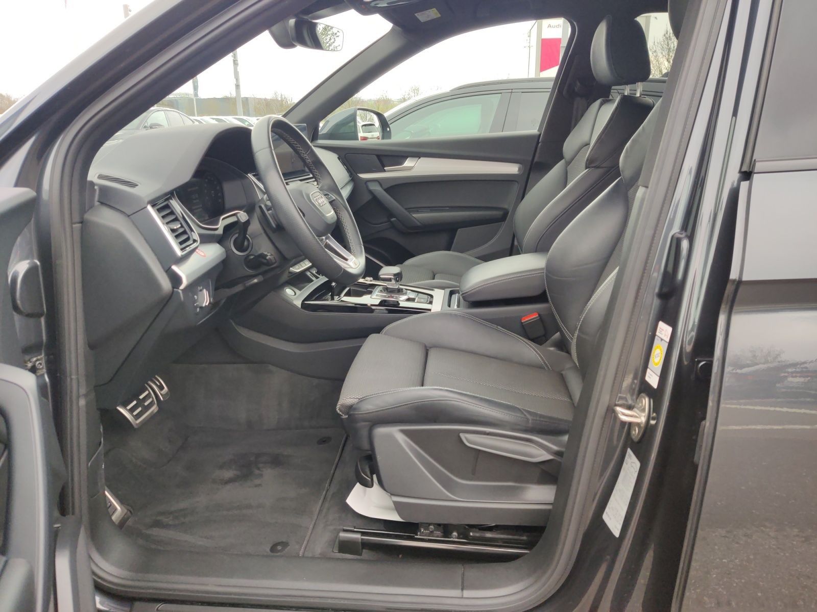 Audi Q5 40 TDI q. S-Tronic S-Line, AHK, ACC, Ambiente