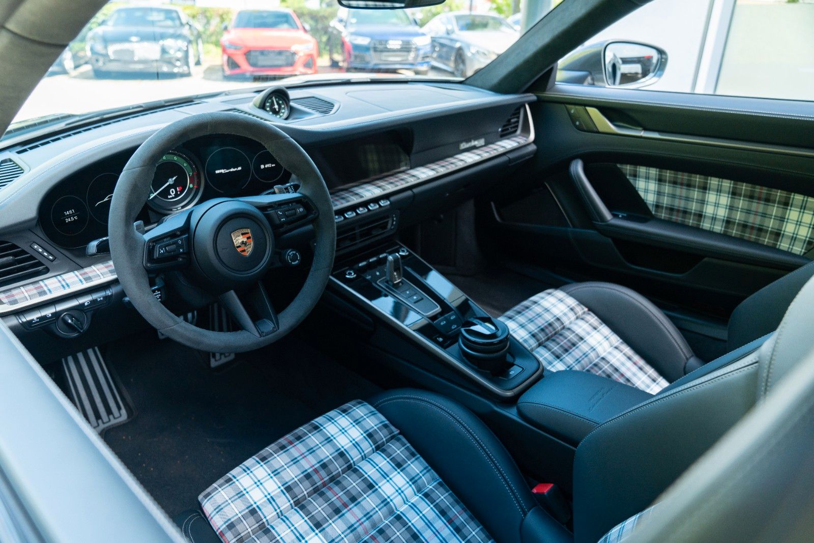 Porsche 992 Turbo 50 Jahre/ HERITAGE PAK/ NACHT/ BURMEST
