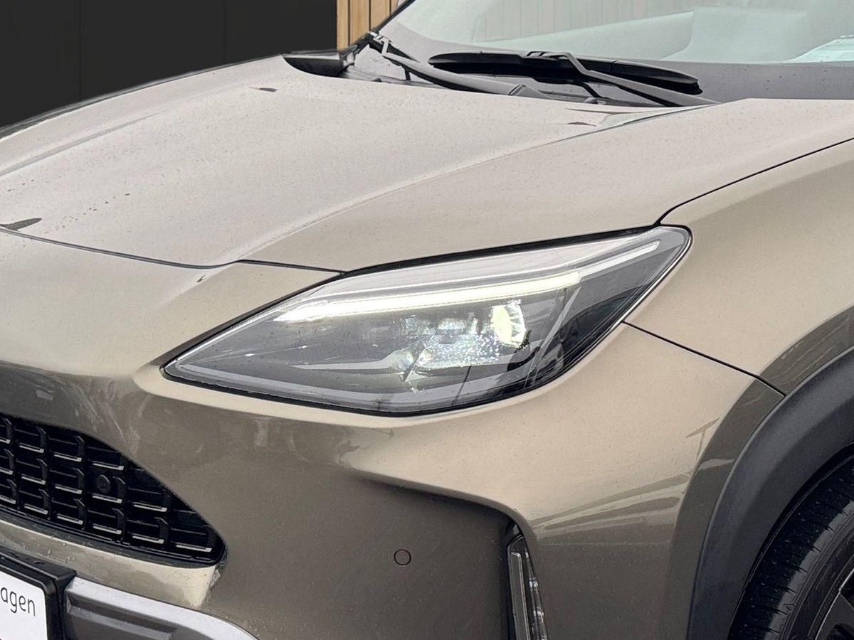 Toyota Yaris Cross 1.5 Hybrid VVT-I AWD-i Adventure