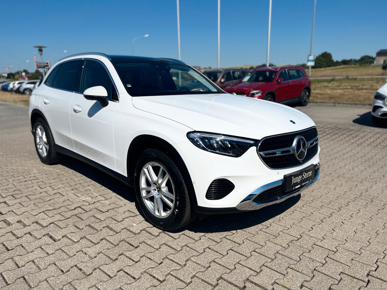 Mercedes-Benz GLC 220 d 4M Avantgarde - Samsaru's Car Outlet