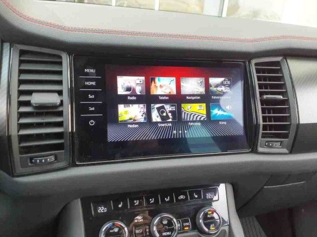 Skoda Kodiaq RS 2.0 TSI DSG 4x4 AHK+MATRIX+ACC+FAMILY