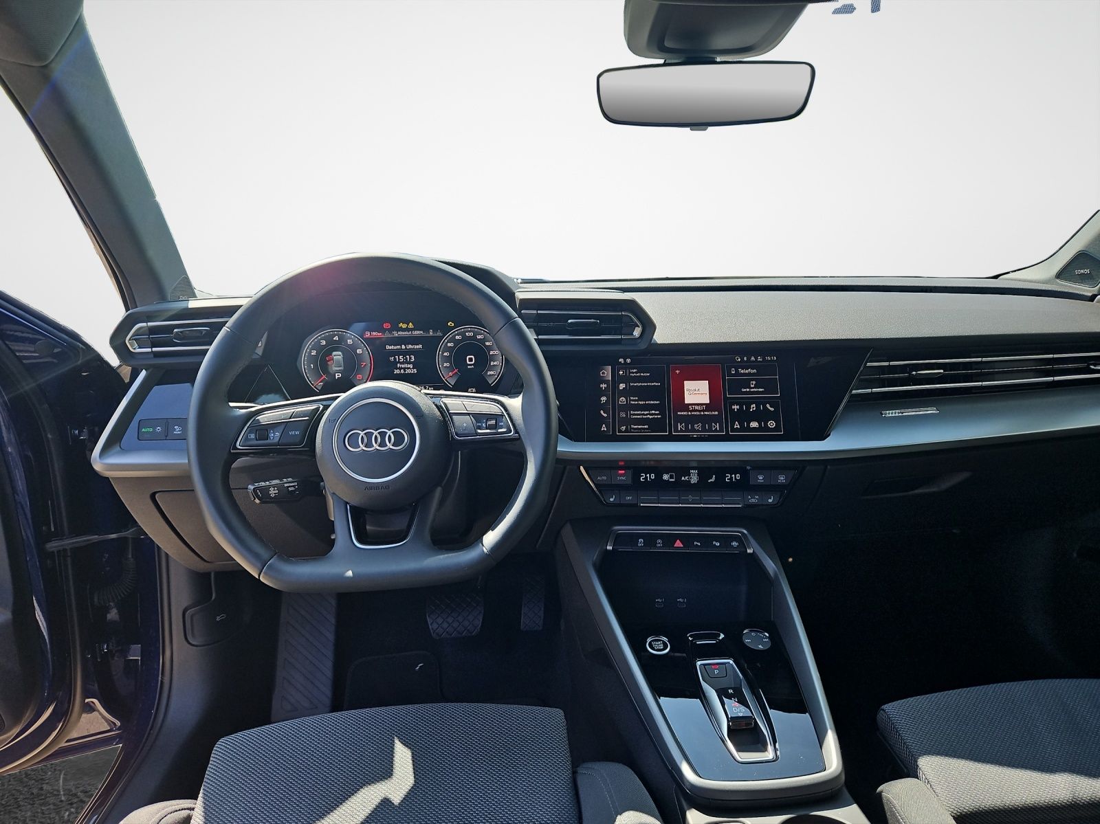 Audi A3 Limousine 35 TFSI S tronic advanced - Samsaru's Car Outlet