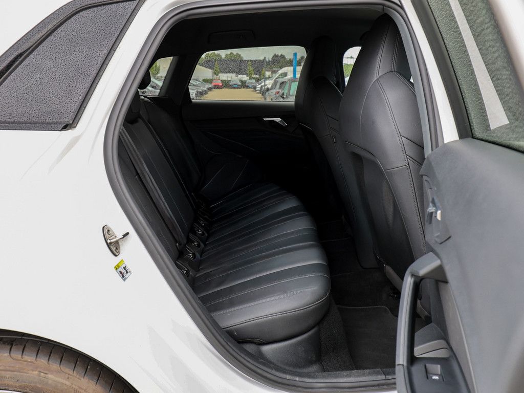 Audi A3 Sportback S line 45 TFSI e S tronic LED SHZ