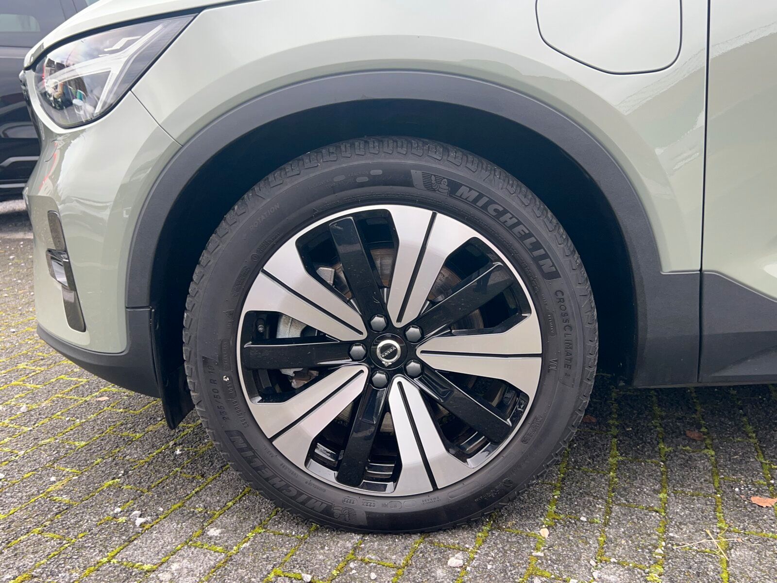 Volvo XC40 T4 Ultimate Dark AHK|PANO|CONNECT|LED|