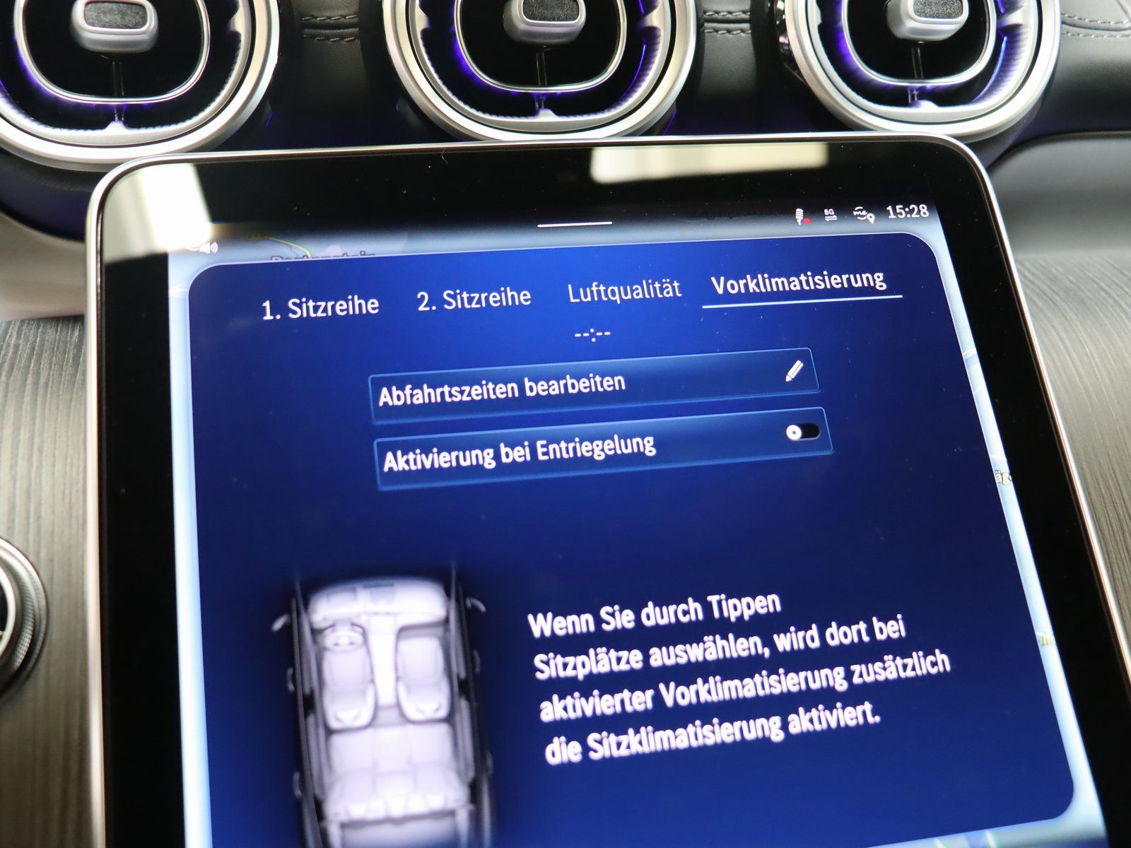 Mercedes-Benz GLC 300 de 4M AMG Distronic/LED/HUD/AHK/Night