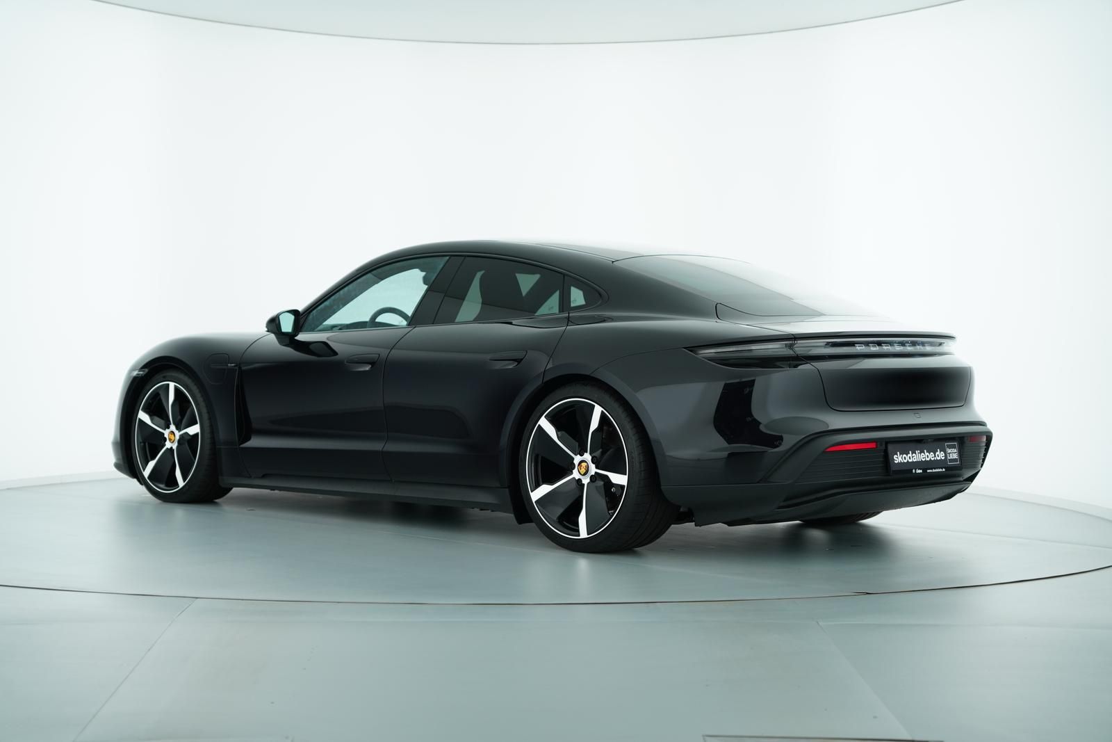 Porsche TAYCAN 4S 75-JAHRE+BOSE+PANO+21" EXCLUSIVE FELGE