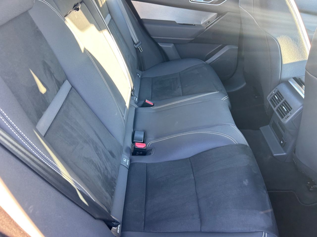 Range Rover Velar Range Rover Velar 2 - Samsaru's Car Outlet