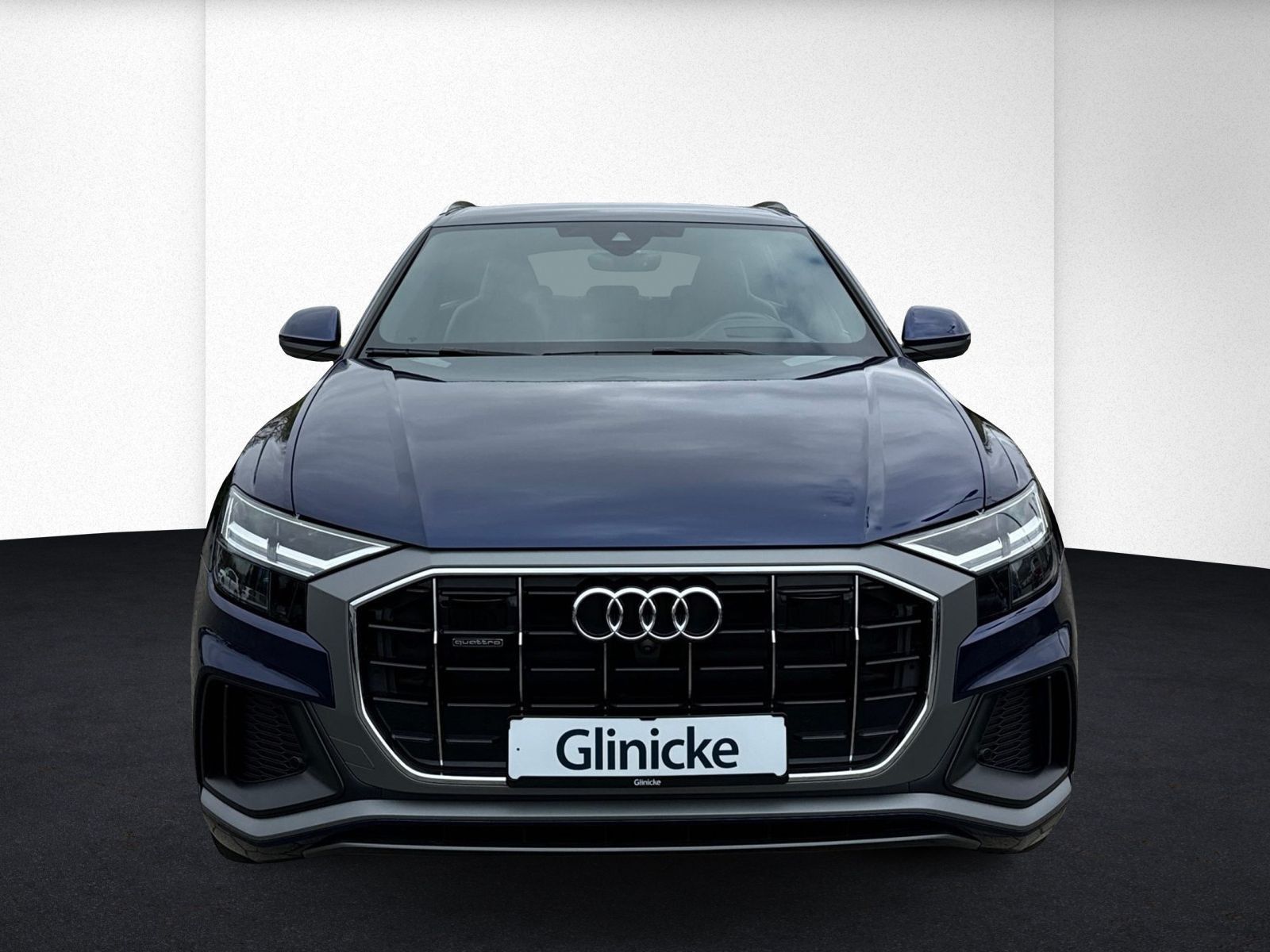 Audi Q8 50 TDI S-line quattro - Samsaru's Car Outlet