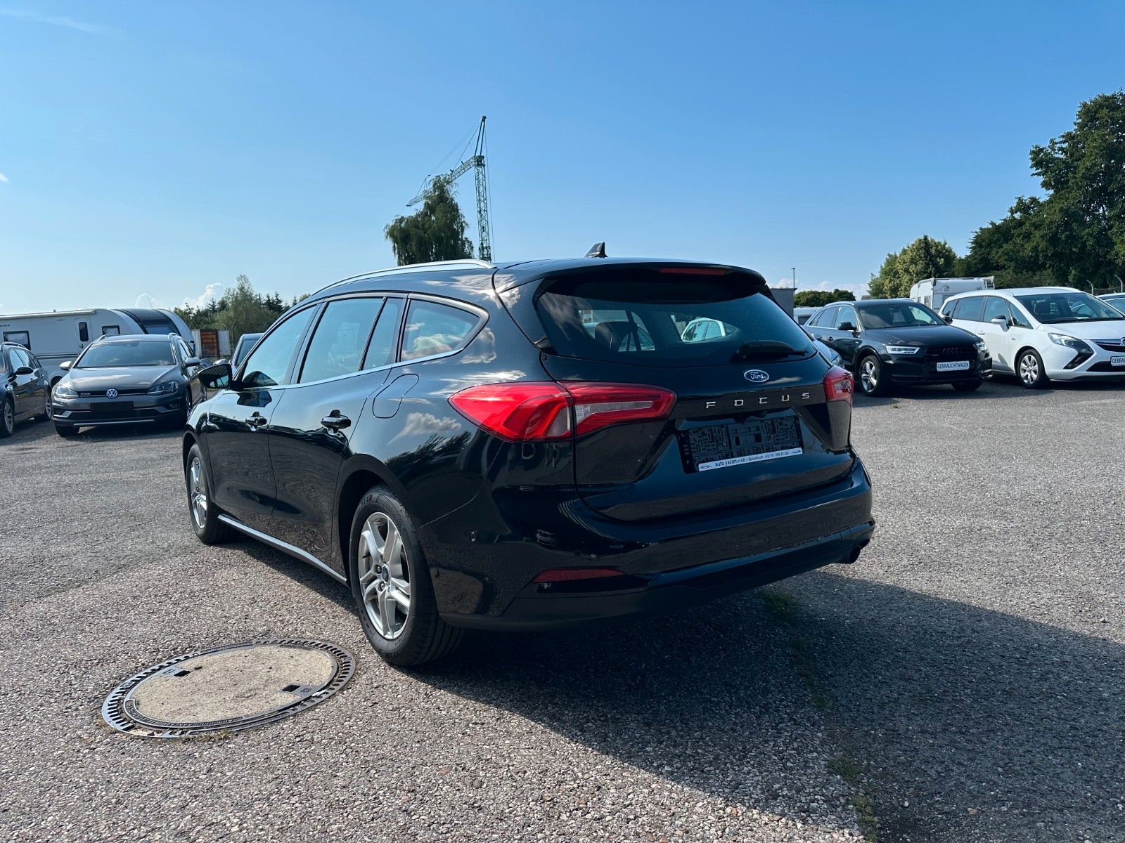 Ford Focus Turnier Cool & Connect - Samsaru's Car Outlet