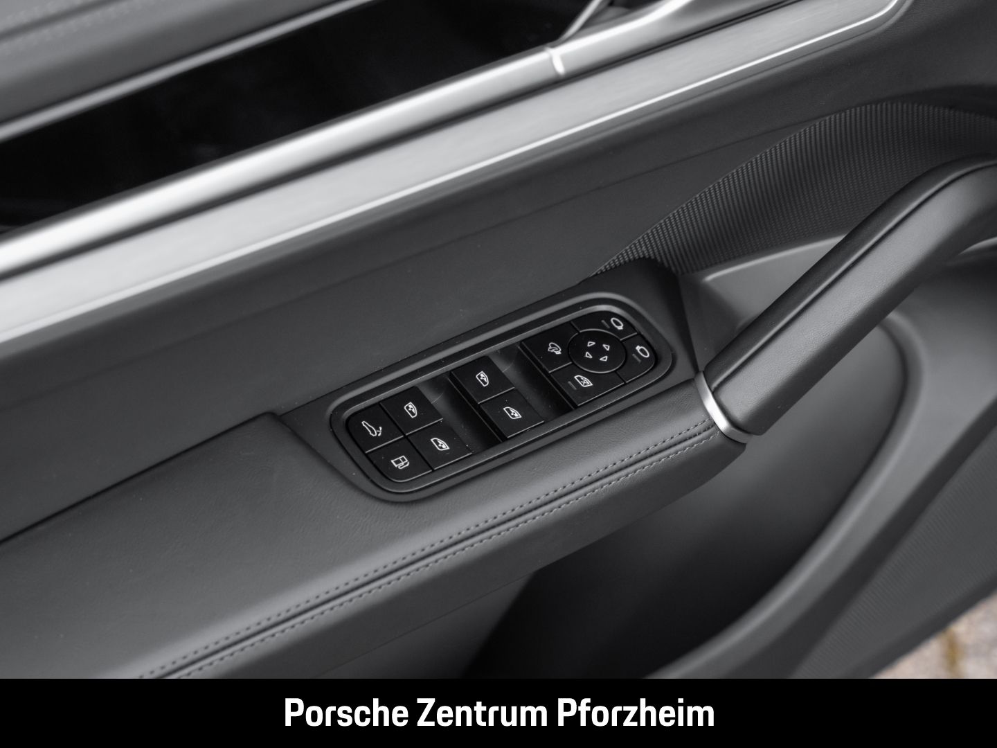 Porsche Cayenne E-Hybrid Coupe BOSE Luftfederung LED