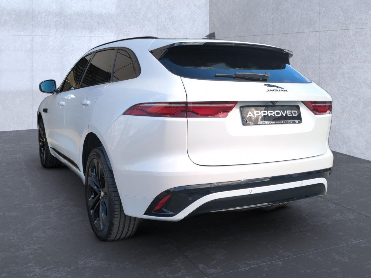 Jaguar F-Pace P250 R-Dynamic HSE AWD Winter-P. AHK Navi